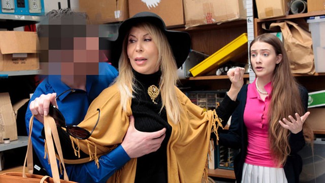 These Hot Girls Know How To Steal But Also Know How To Suck The Big Bird Of Security
